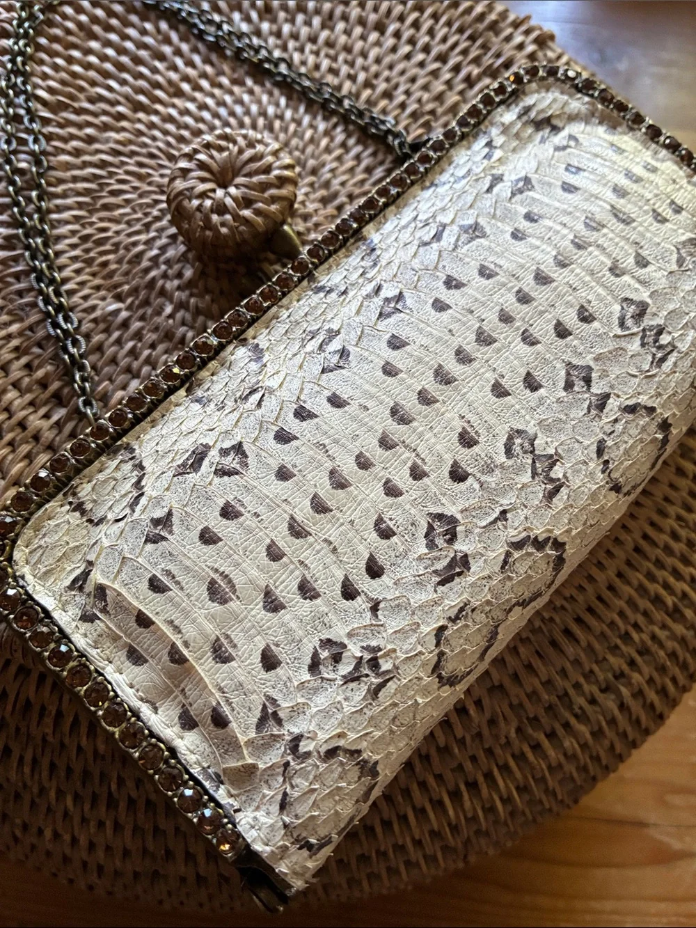 Clara Kasavina Snakeskin Amber Crystal Kiss Lock Evening Clutch Bag
